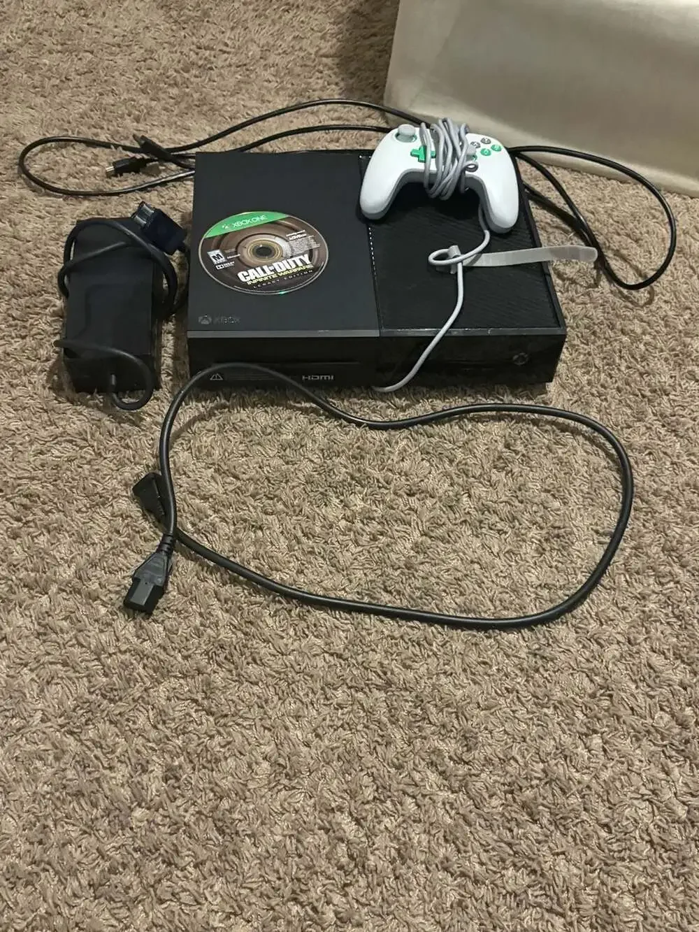 Microsoft Xbox One 500GB Console with Power Supply and Wired Controller